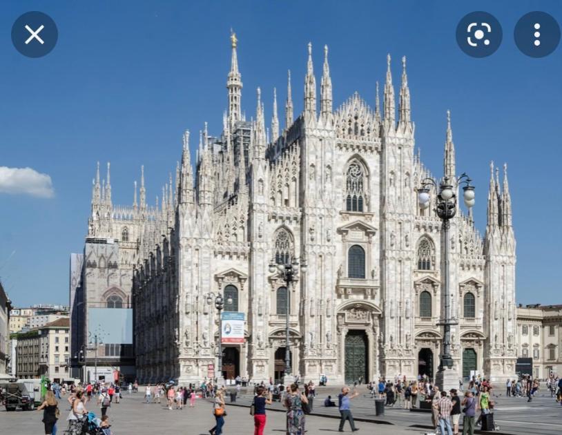 Milano: Incantevole Appartamento In Pieno Centro - Fancy Yellow Apartments Eksteriør bilde