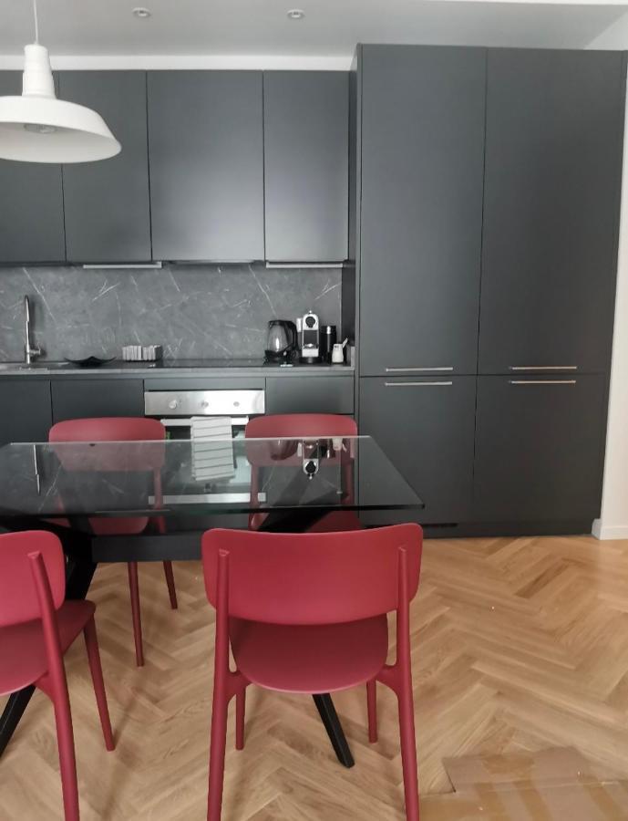 Milano: Incantevole Appartamento In Pieno Centro - Fancy Yellow Apartments Eksteriør bilde