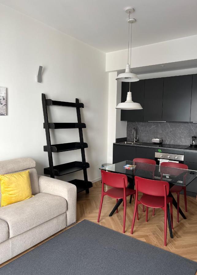 Milano: Incantevole Appartamento In Pieno Centro - Fancy Yellow Apartments Eksteriør bilde