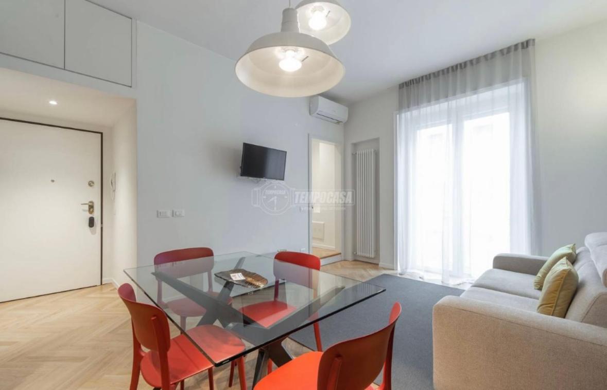 Milano: Incantevole Appartamento In Pieno Centro - Fancy Yellow Apartments Eksteriør bilde